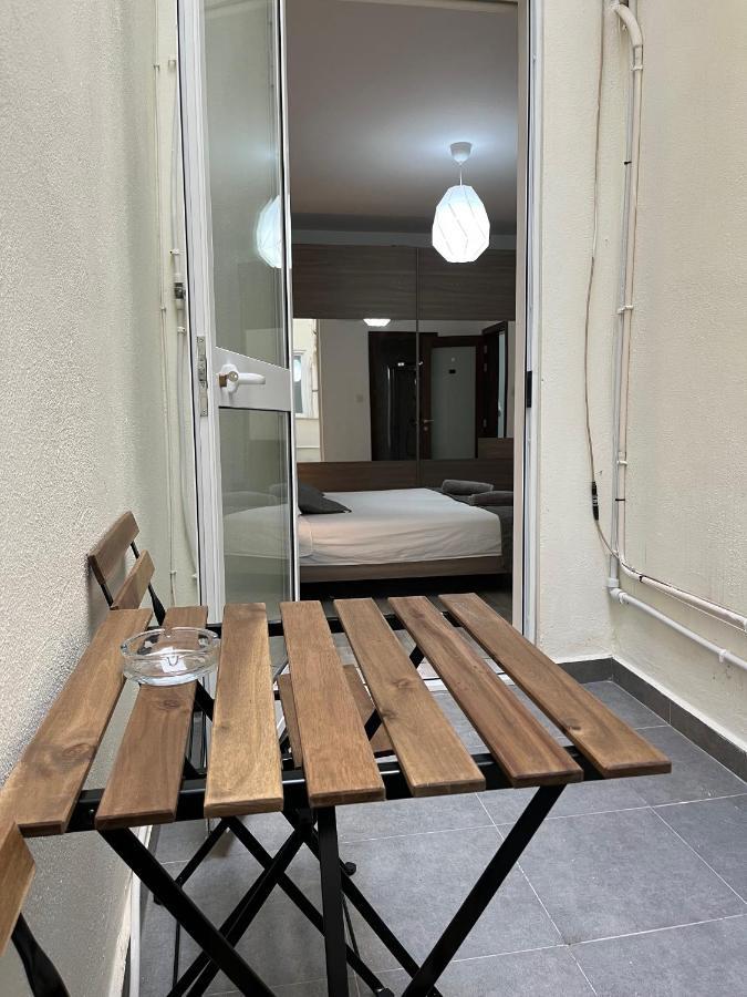 F7 Room 1, Private Double Room With Private Bathroom In Shared Flat Msida Eksteriør billede